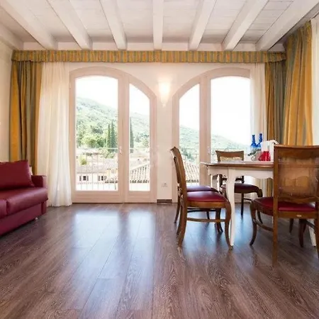 Pai 3* Torri Del Benaco