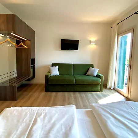 Pai 3* Torri Del Benaco