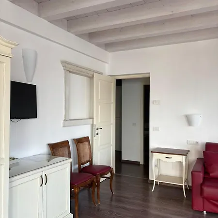 Otel Pai Torri Del Benaco