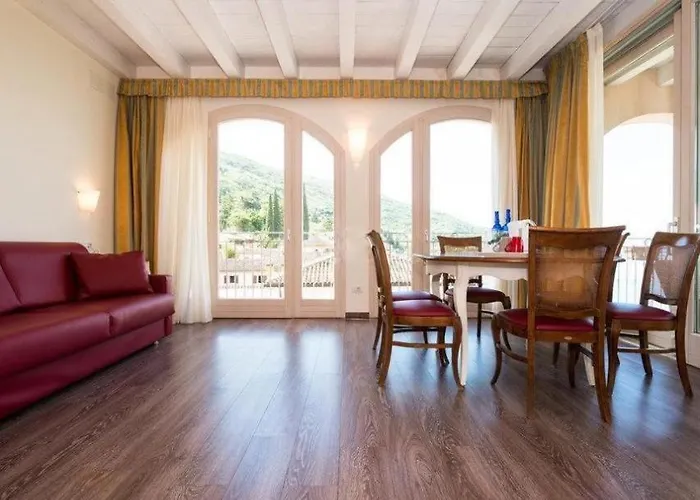 Pai 3* Torri Del Benaco